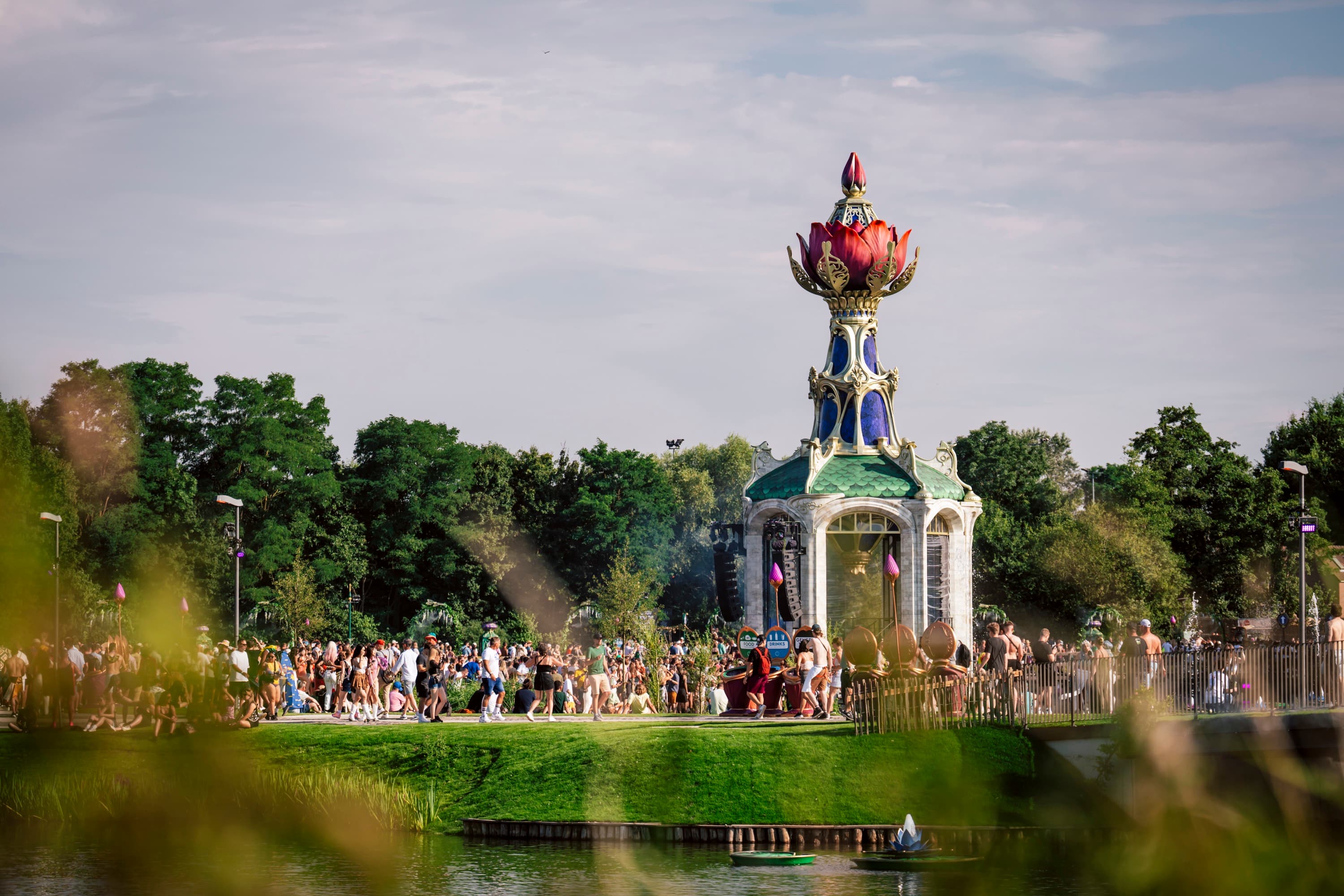Tomorrowland Belgium scenery at De Schorre