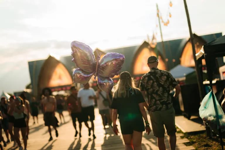 Discover DreamVille